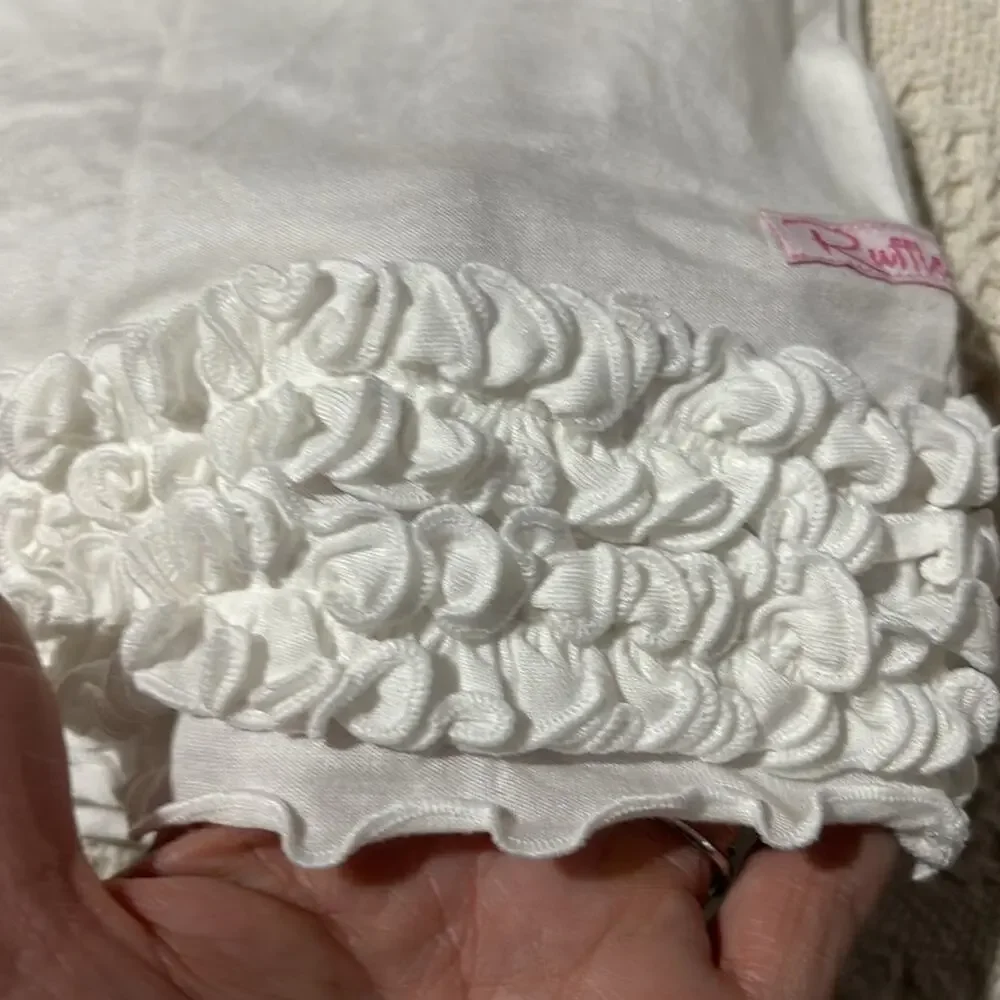 Ruffle butts 5 white sleeveless long ruffled hemline Layering perfection NWT